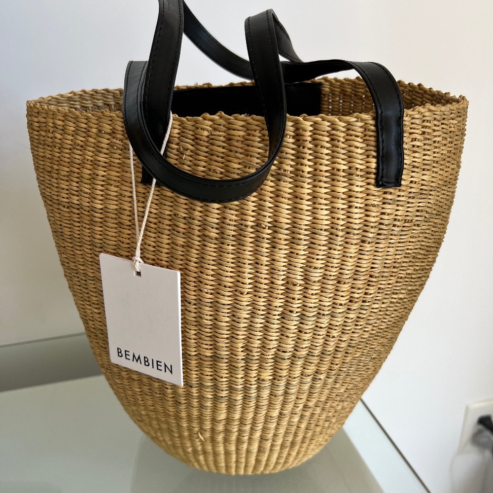 Bembien Natural Woven Tote with Black Handles - Picture 2 of 10